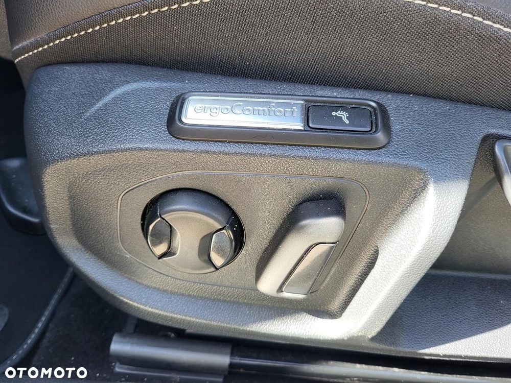 Volkswagen Arteon 2.0 TDI 4Motion R-Line DSG - 11