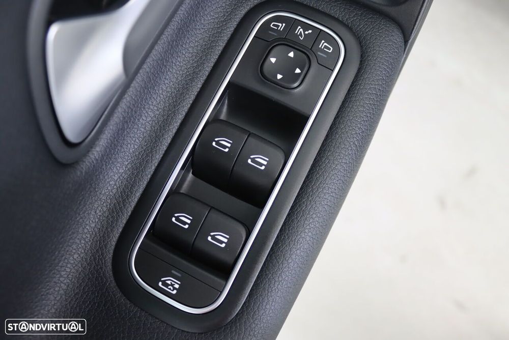 Mercedes-Benz CLA 180 d Shooting Brake Style Plus Aut. - 18