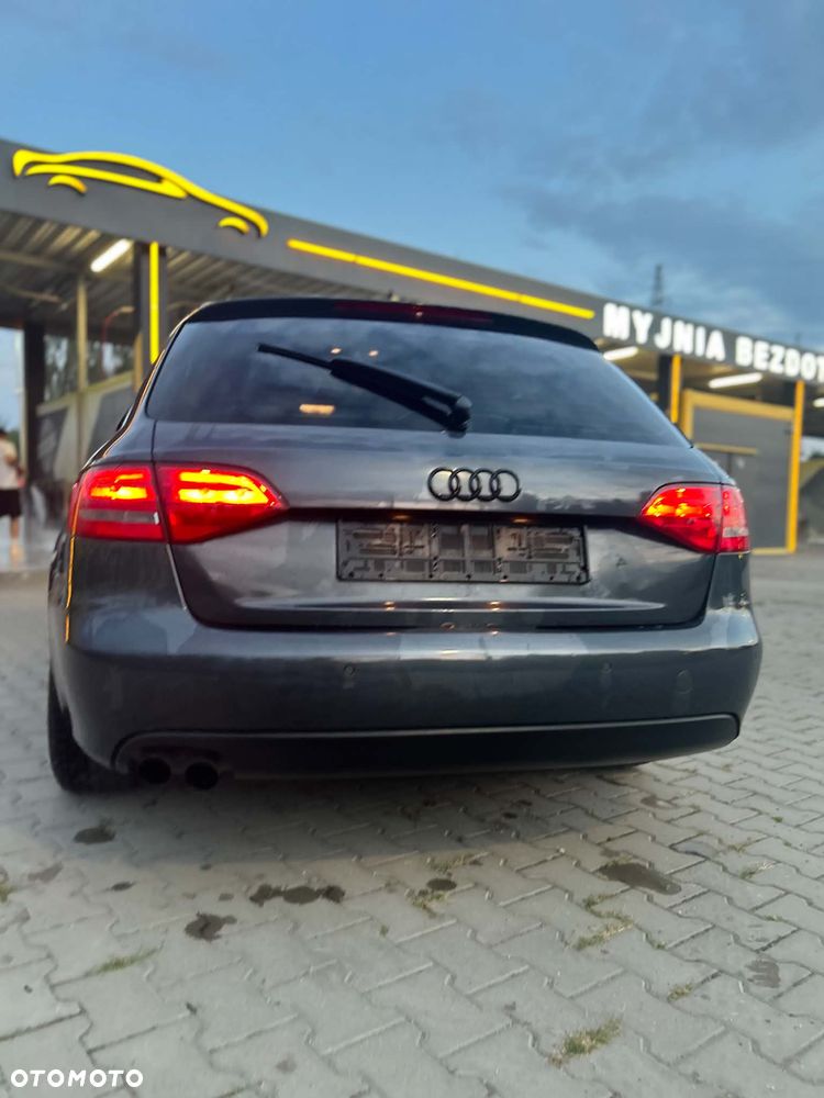 Audi A4 Limousine 2.0 TDI DPF Ambition - 9