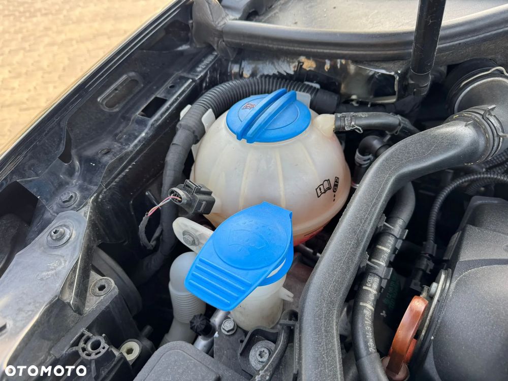 Volkswagen Golf 2.0 TSI GTI - 13