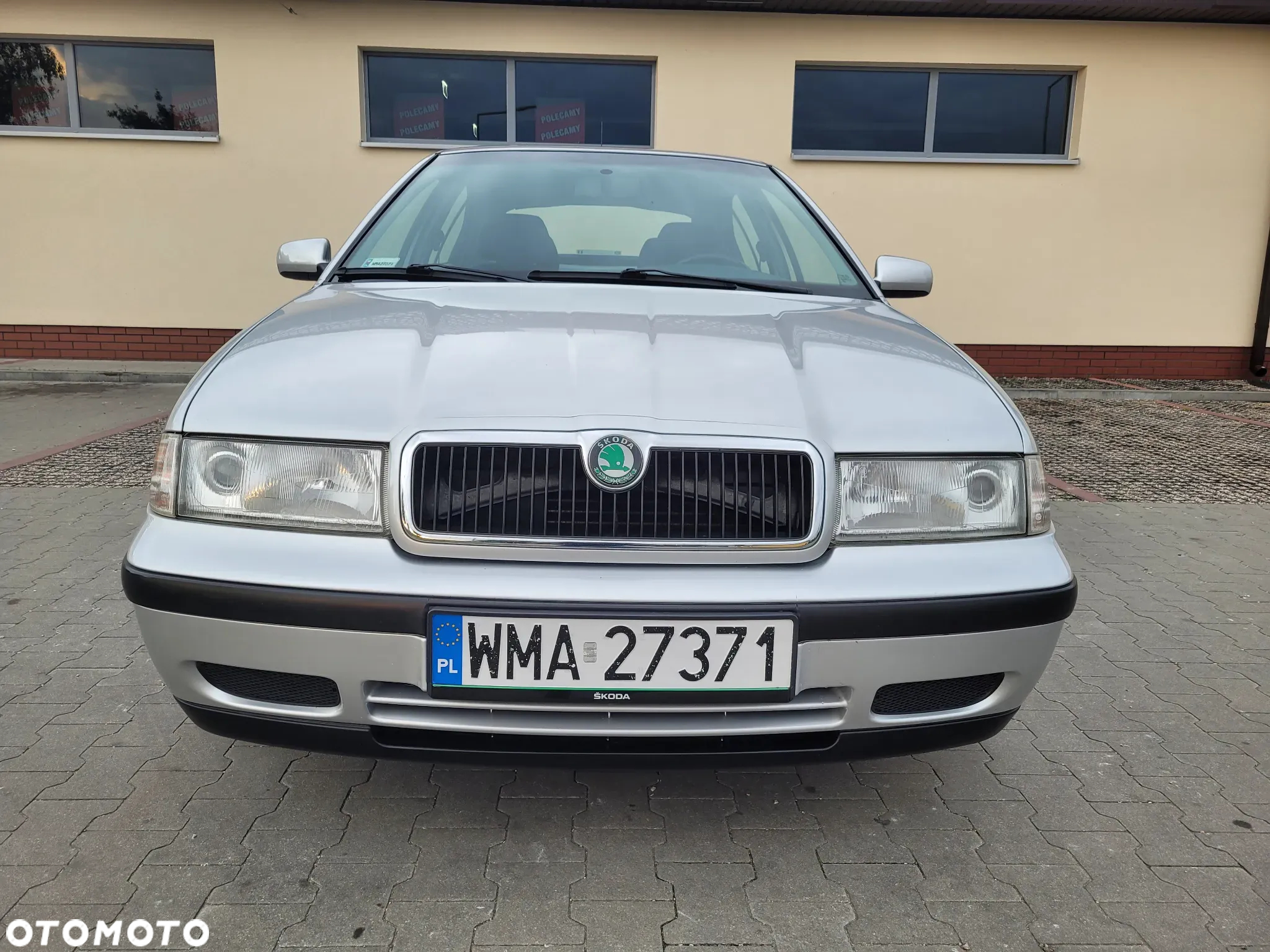 Skoda Octavia 1.6 GLX - 7