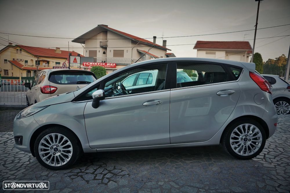 Ford Fiesta 1.5 TDCi Titanium - 8