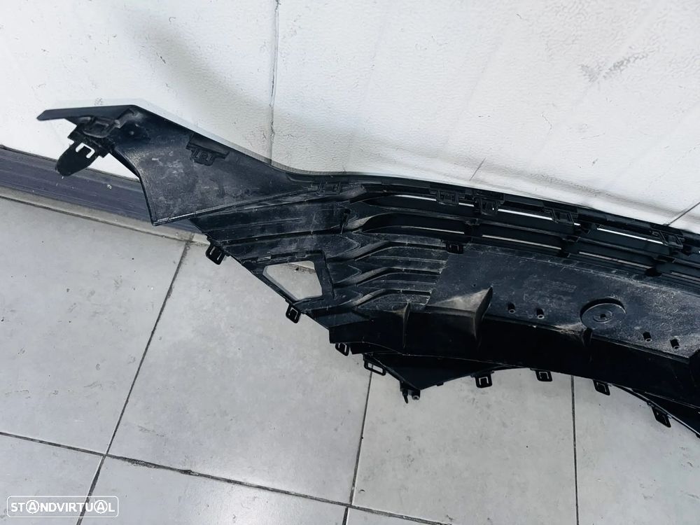 Grelha Toyota Yaris III - 17/20 - 5