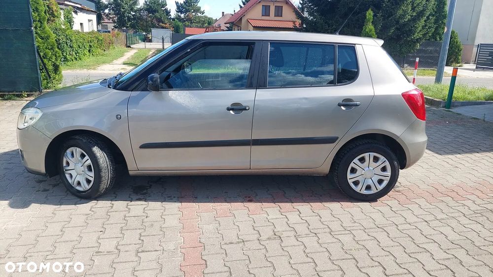 Skoda Fabia - 2