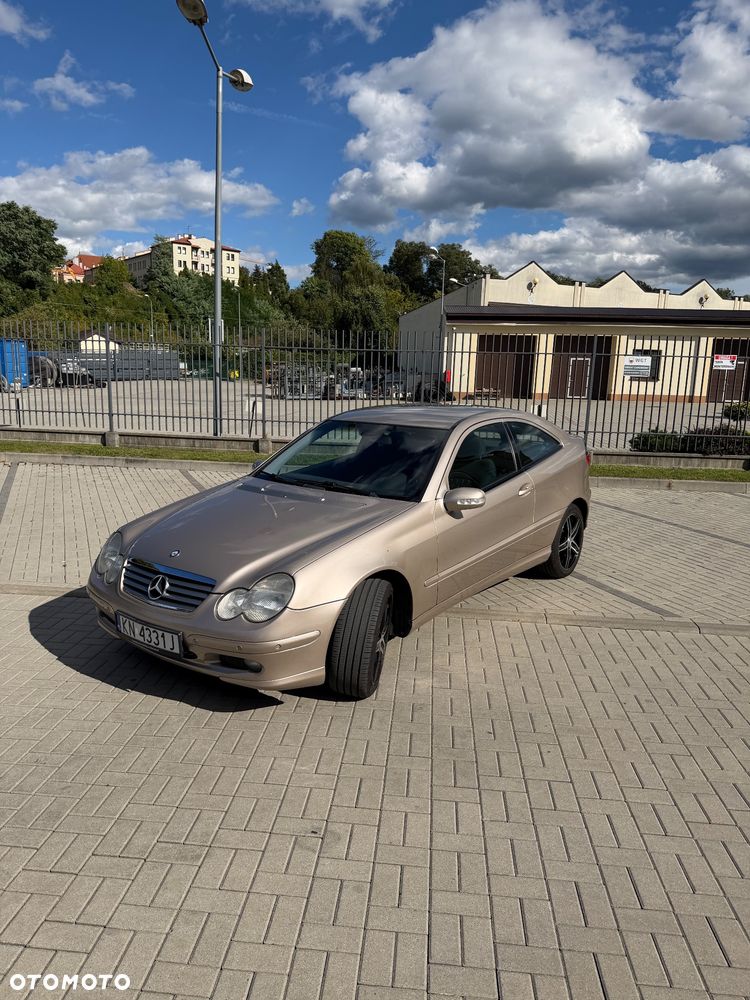 Mercedes-Benz Klasa C 200 Kompressor Automatik - 1