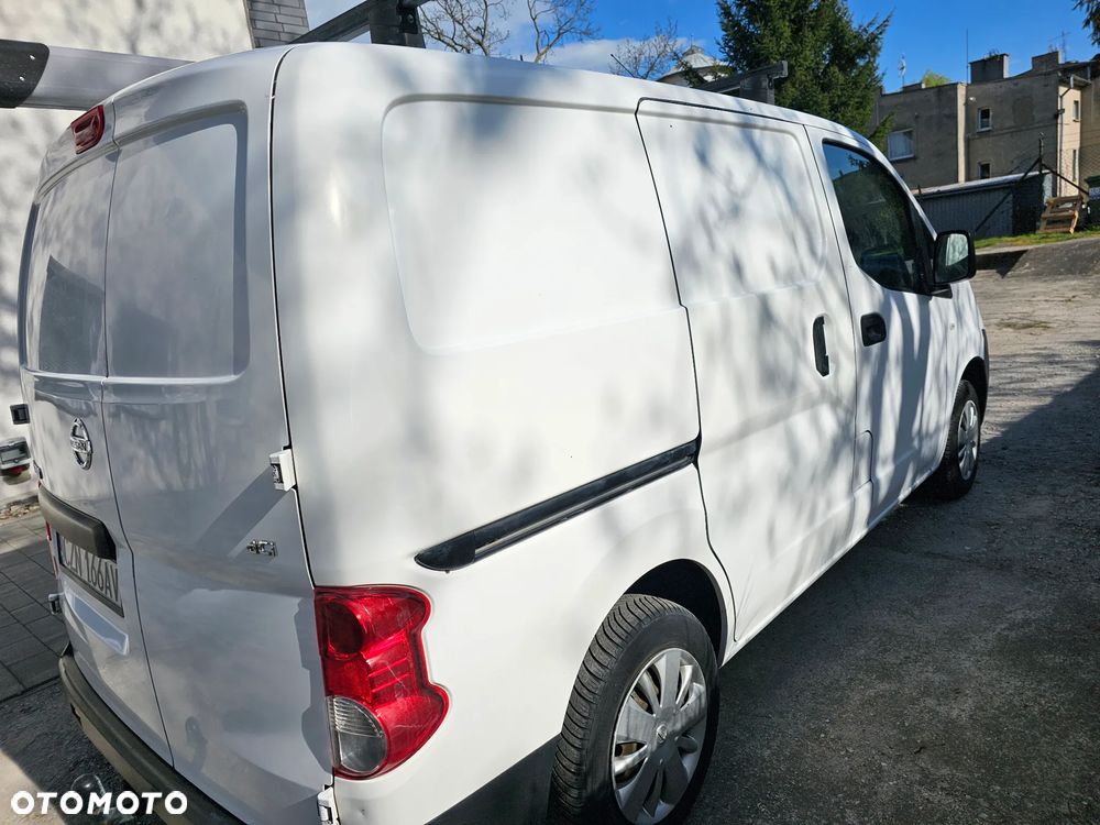 Nissan NV200 - 16