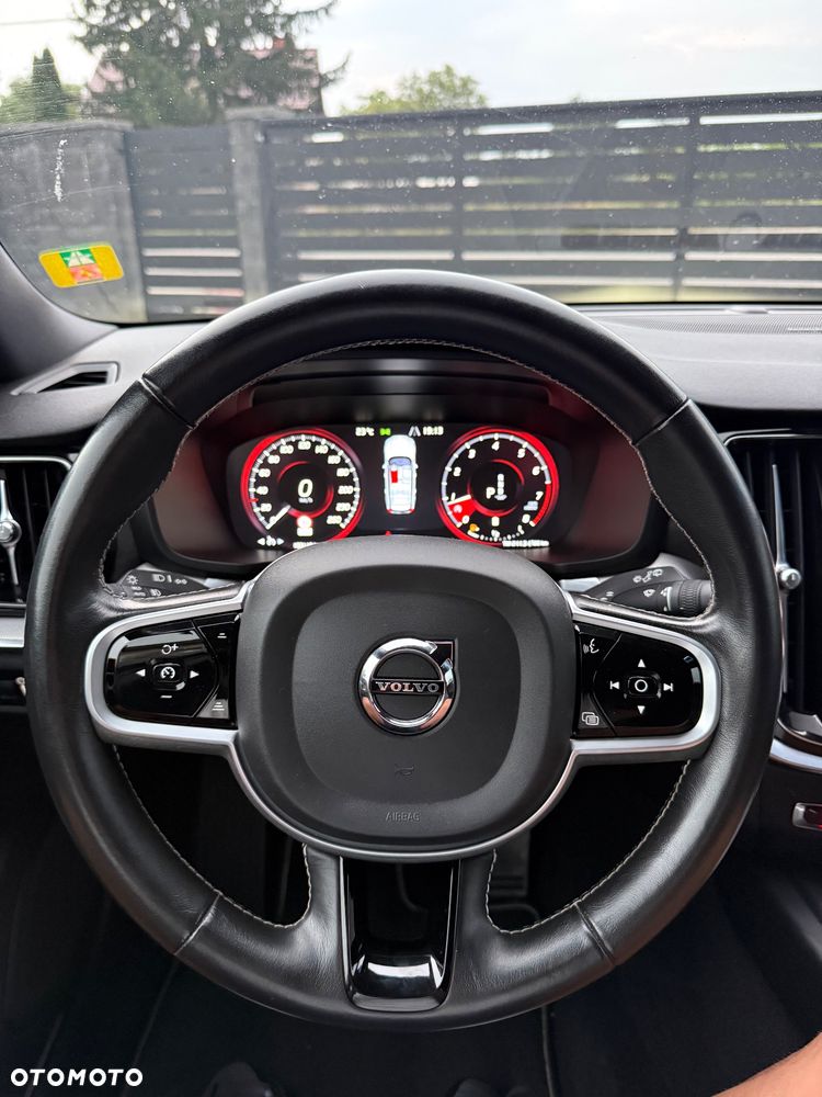 Volvo V60 B3 B Geartronic RDesign - 23