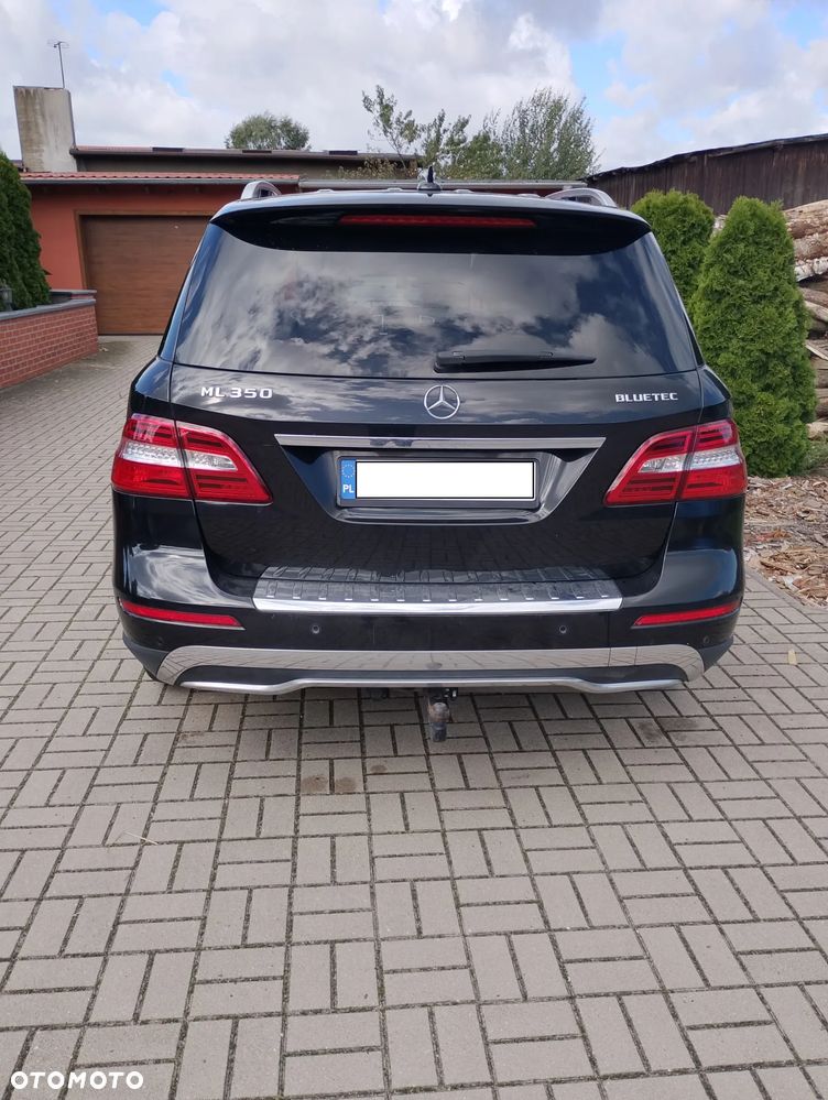 Mercedes-Benz ML 350 BlueTec 4-Matic - 3