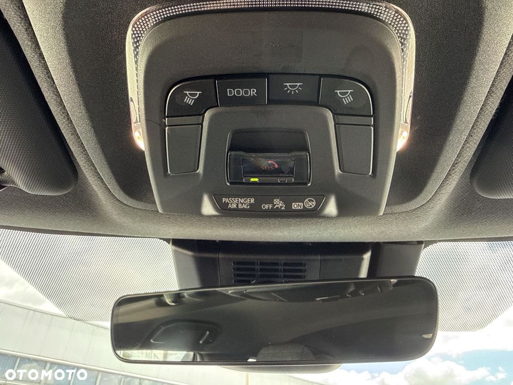 Toyota Corolla - 23