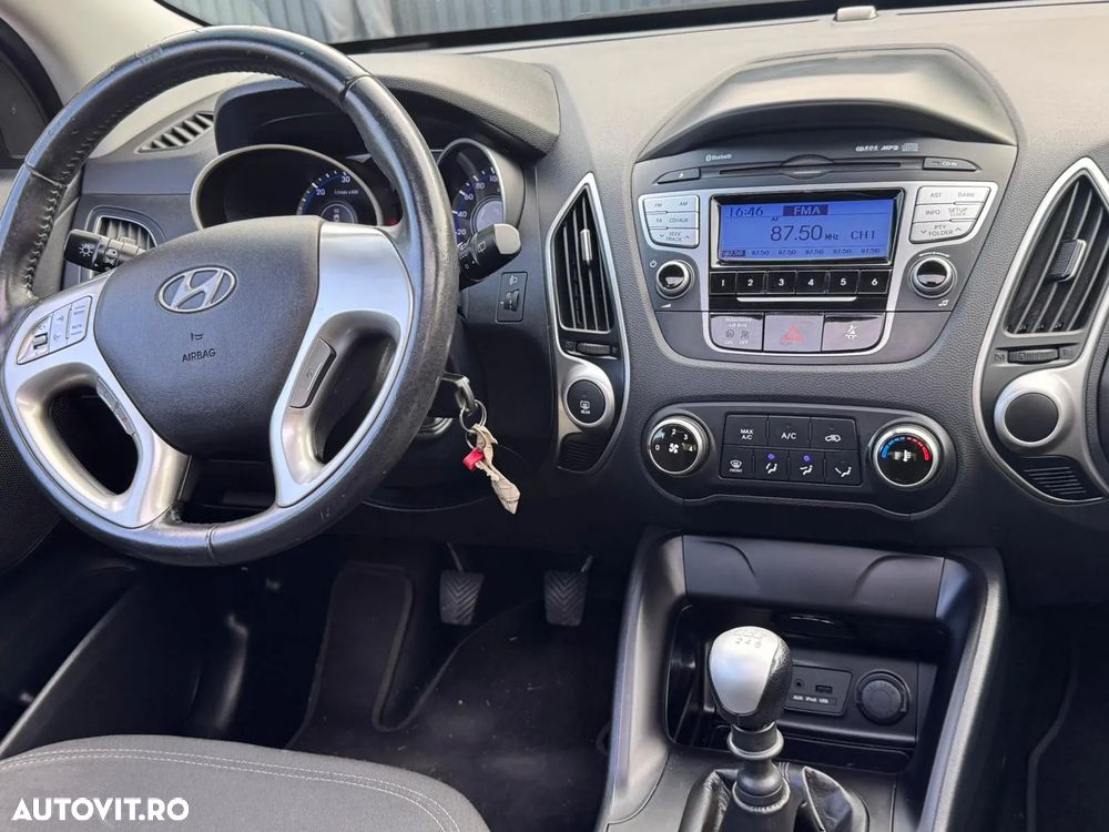 Hyundai ix35 1.7 CRDI 2WD GLS Style - 9