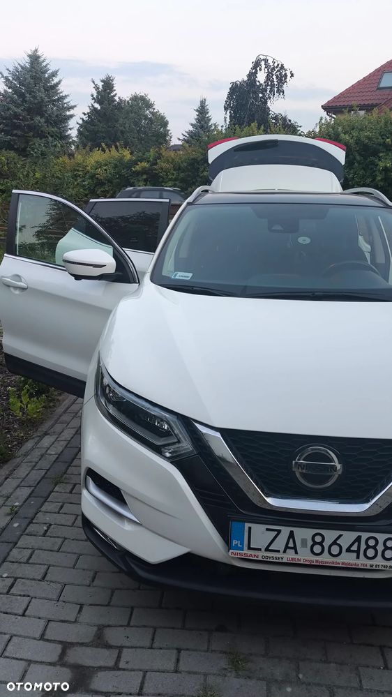 Nissan Qashqai 1.2 DIG-T N-Connecta EU6 - 37