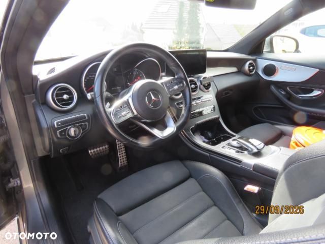Mercedes-Benz Klasa C 180 9G-TRONIC - 19