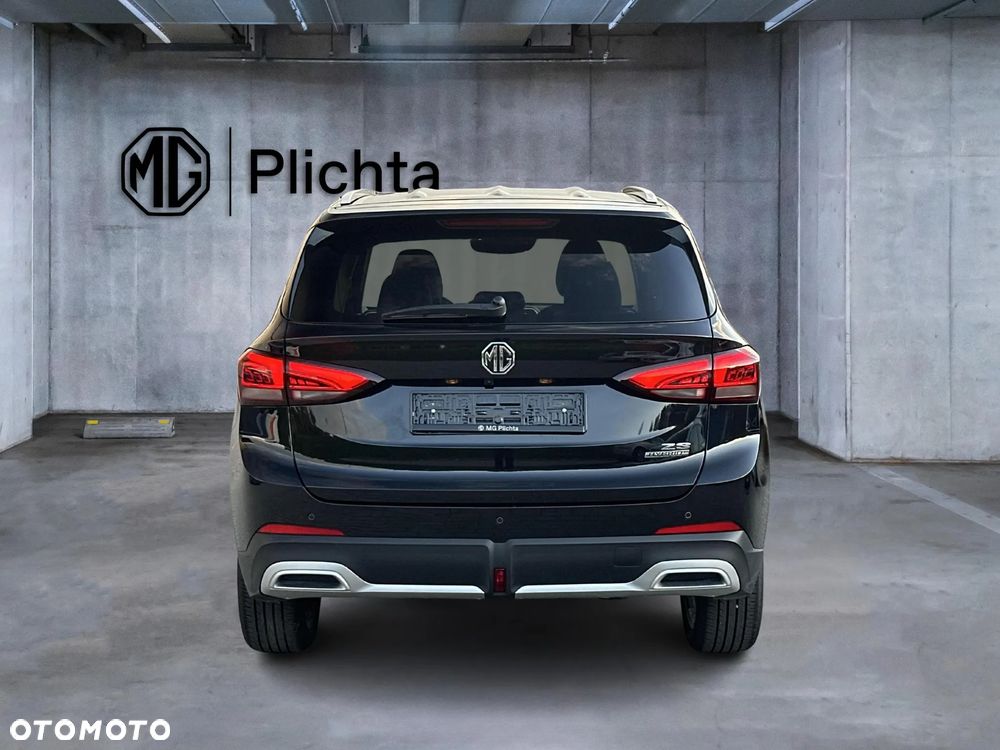 MG ZS Hybrid+ - 5
