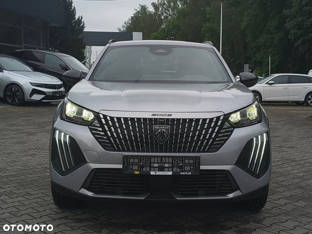 Peugeot 2008 - 9
