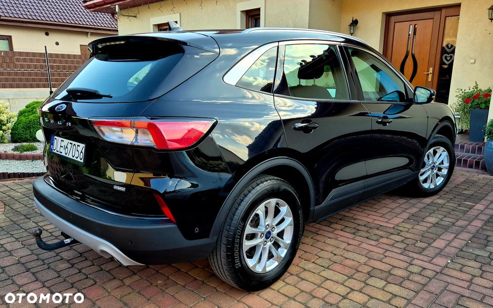 Ford Kuga - 9