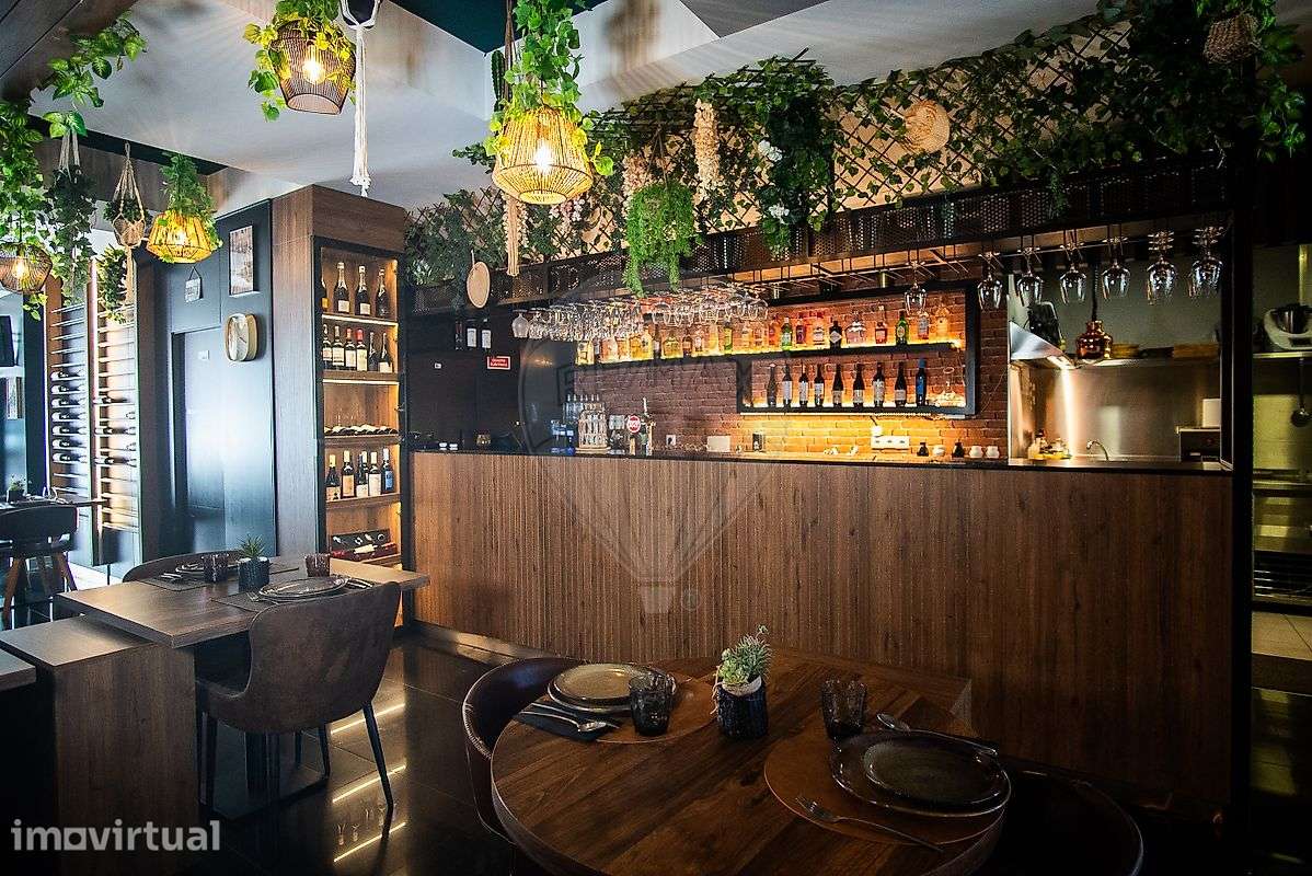 Trespasse de Restaurante Pronto a Operar em Nogueira, Braga - Grande imagem: 2/29
