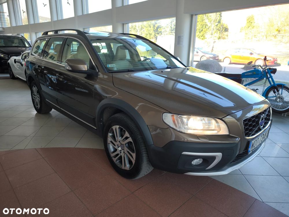 Volvo XC 70 D4 AWD Summum - 3