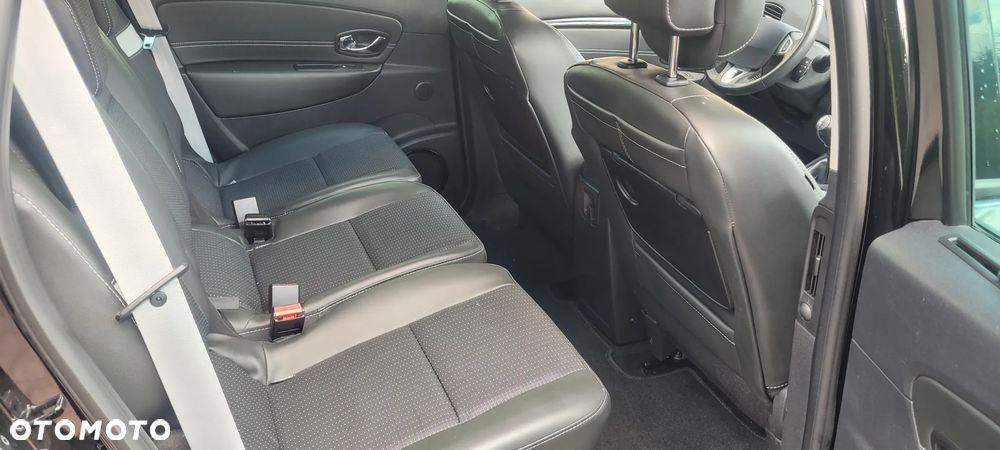 Renault Grand Scenic - 15