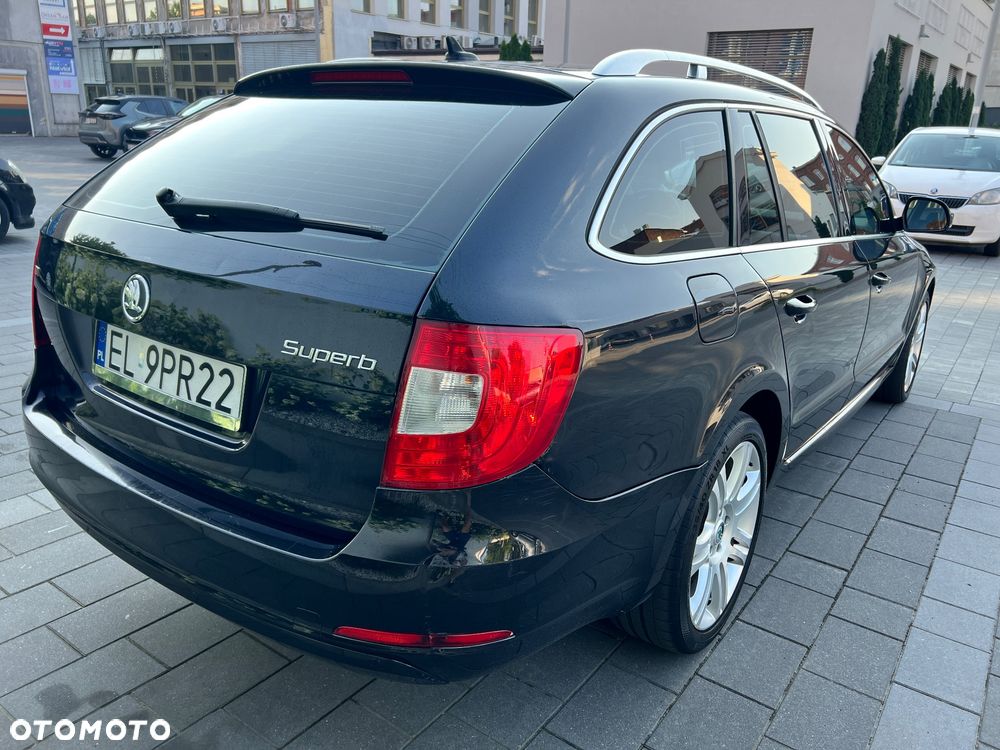 Skoda Superb 2.0 TDI Elegance DSG - 5
