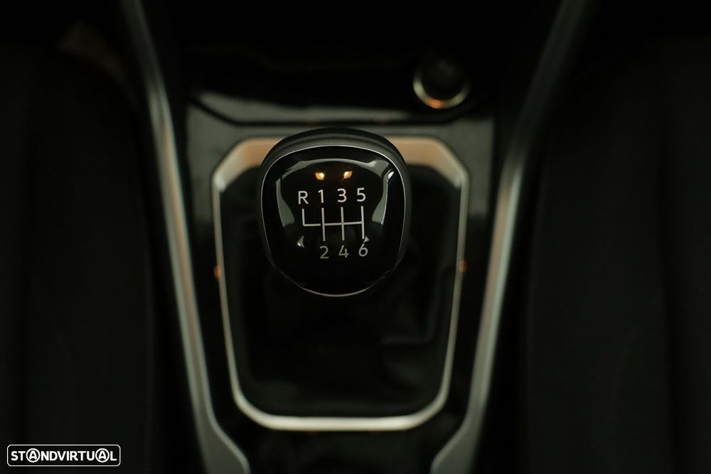 VW T-Roc 1.0 TSI Life - 13