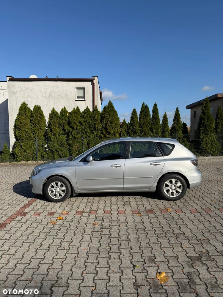Mazda 3 - 10