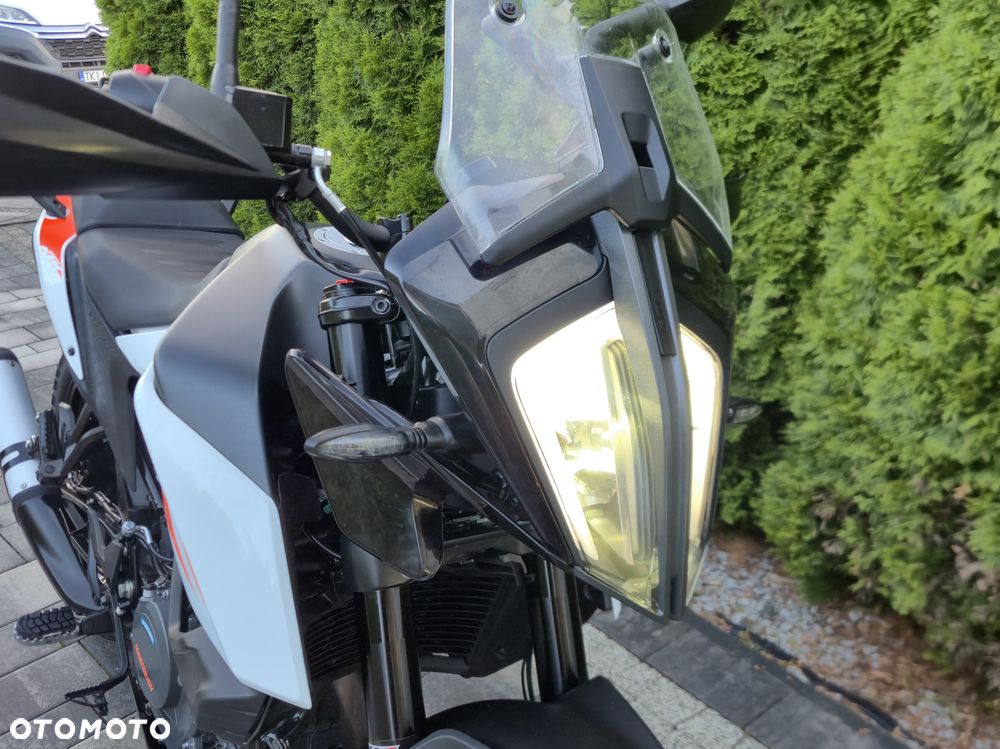 KTM Adventure - 16
