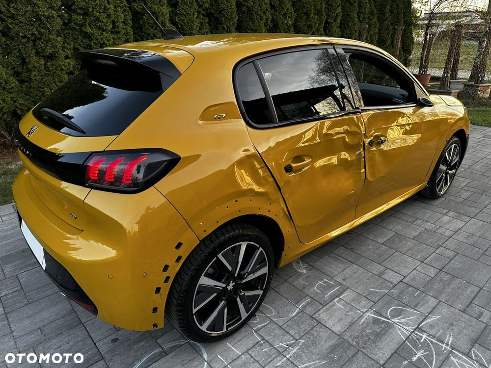 Peugeot 208 PureTech 100 GT - 8