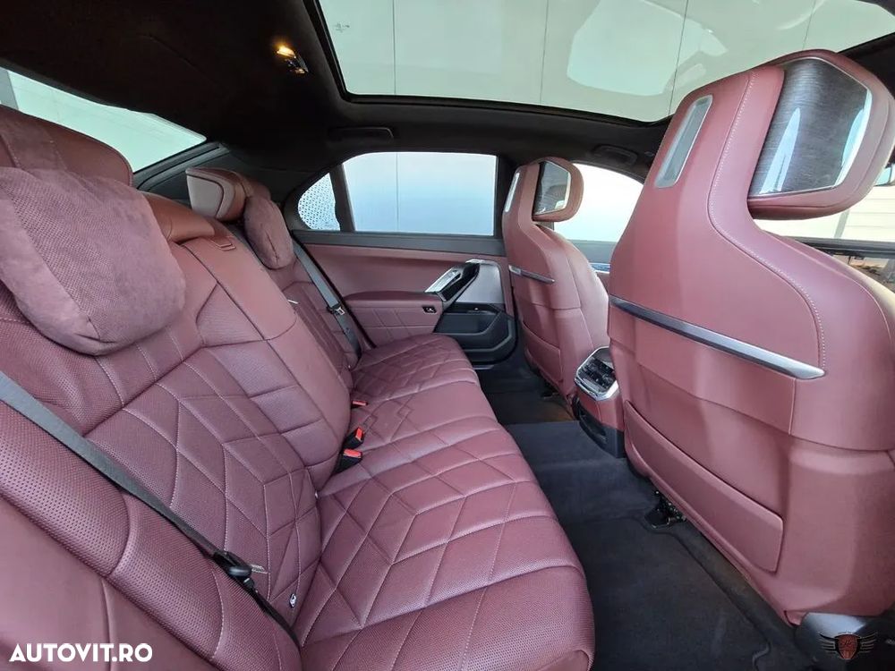 BMW Seria 7 740d xDrive - 26