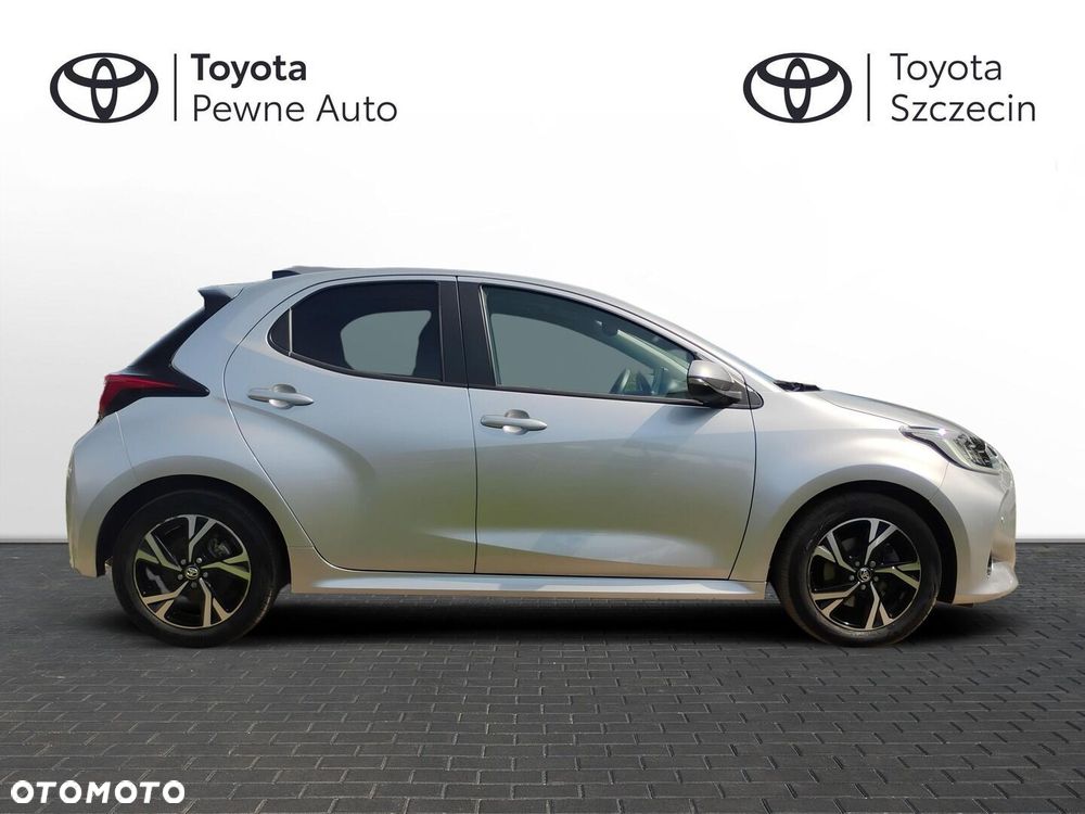 Toyota Yaris Hybrid 1.5 Style - 19