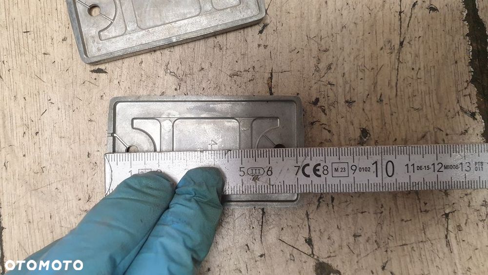 Pokrywa pompy Suzuki Intruder - 4