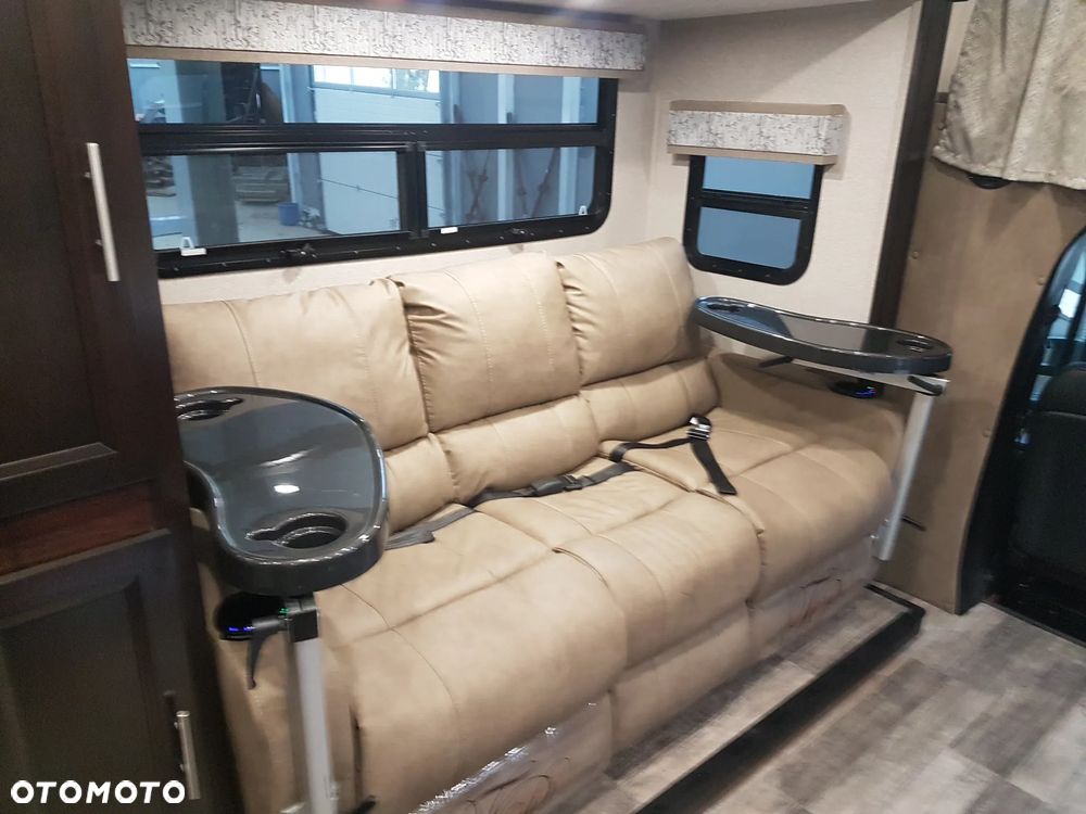 Mercedes-Benz Sprinter - 18