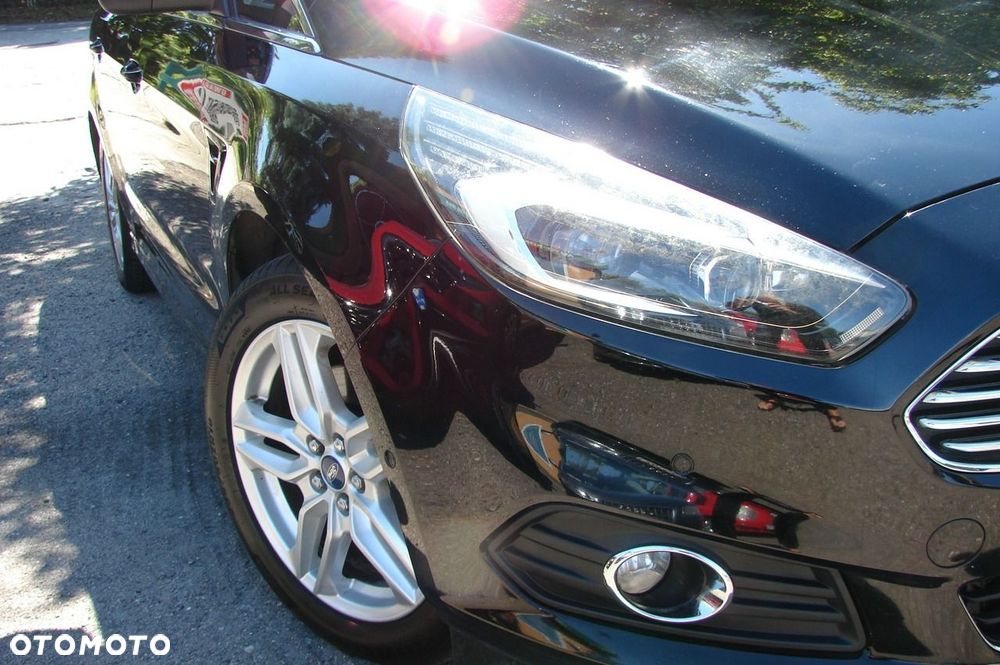 Ford S-Max - 21