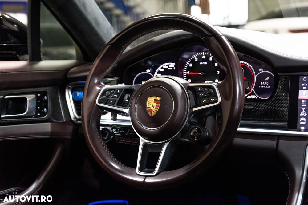 Porsche Panamera GTS - 14