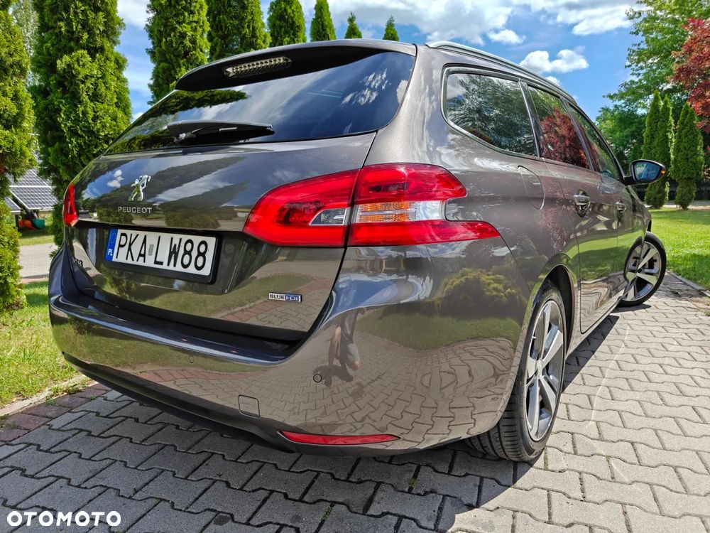 Peugeot 308 - 7