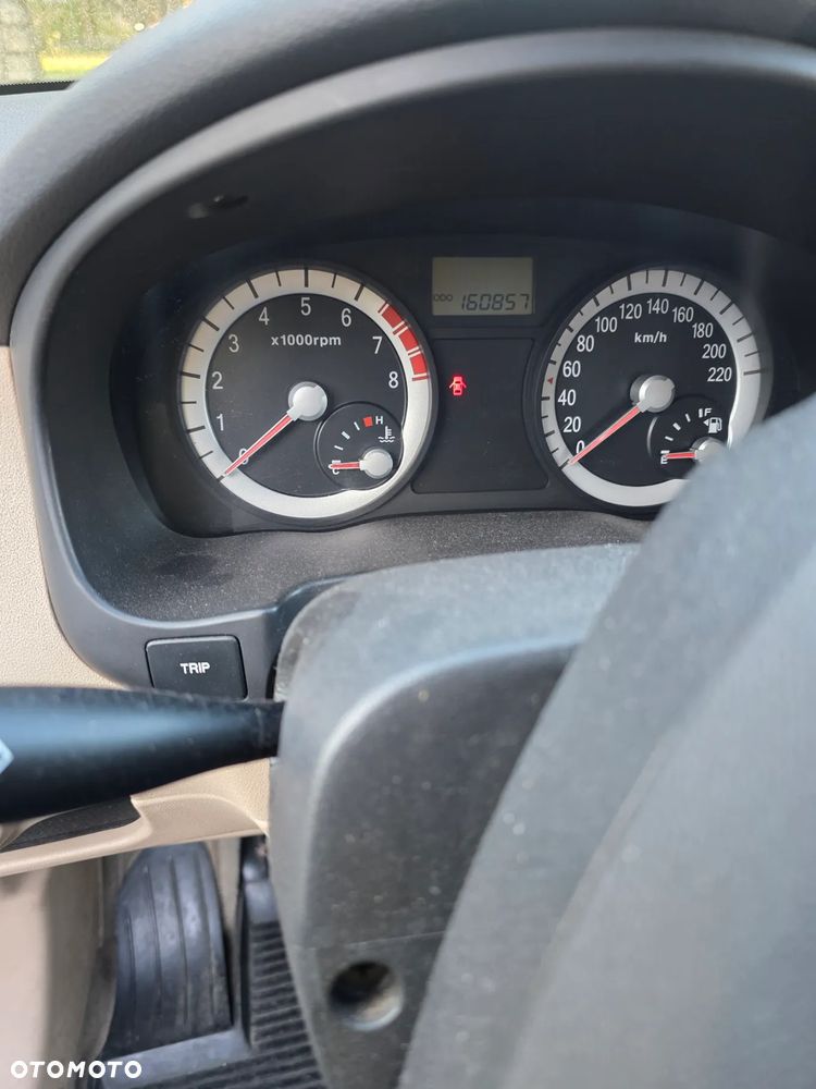 Kia Rio 1.4 / City - 3