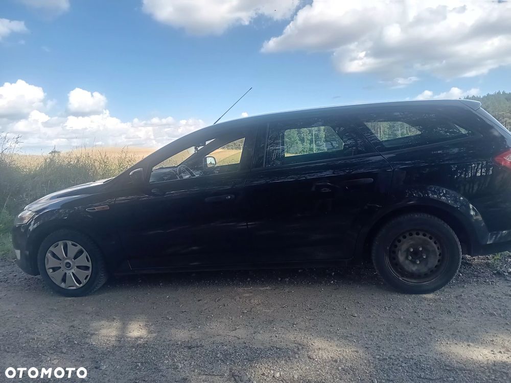 Ford Mondeo 1.8 TDCi Ambiente - 5