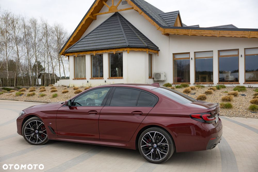 BMW Seria 5 520d MHEV - 10