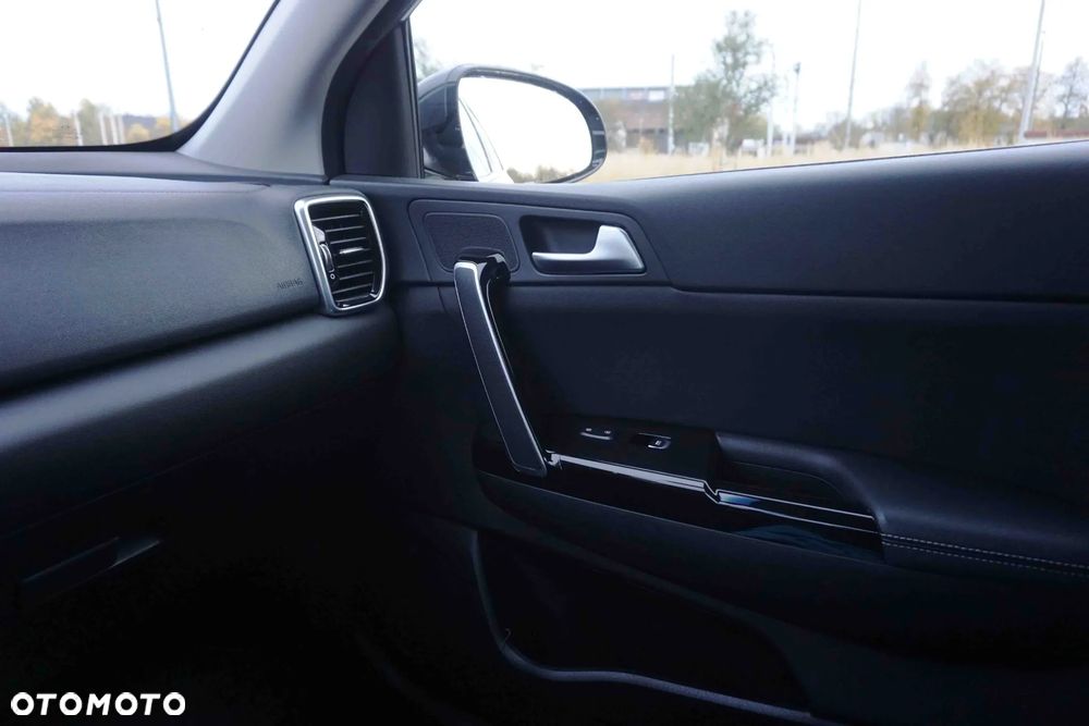 Kia Sportage 1.6 GDI L Business Line Plus 2WD - 38