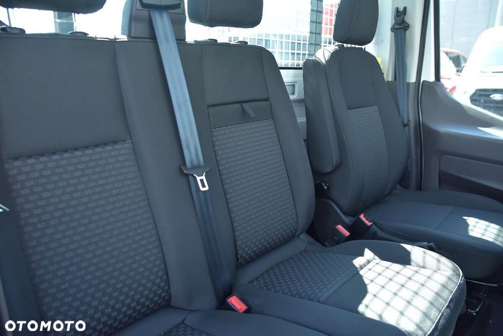 Ford transit 2.0 165KM HDT6 M6 RWD 350 L5 Podwójne koło Bliźniak - 9
