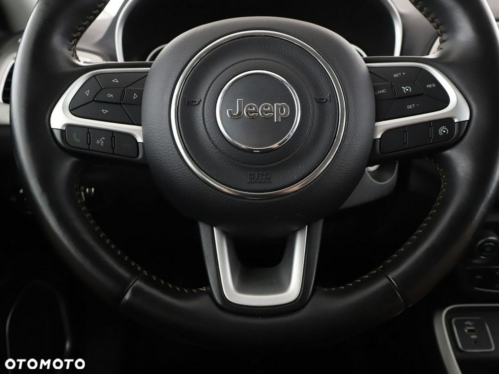 Jeep Compass 1.6 MultiJet Longitude - 22