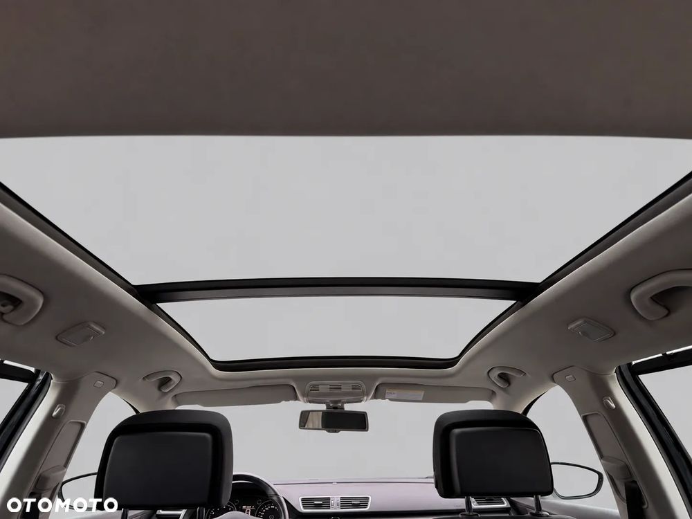 Volkswagen Passat 1.8 TSI DSG Comfortline - 35