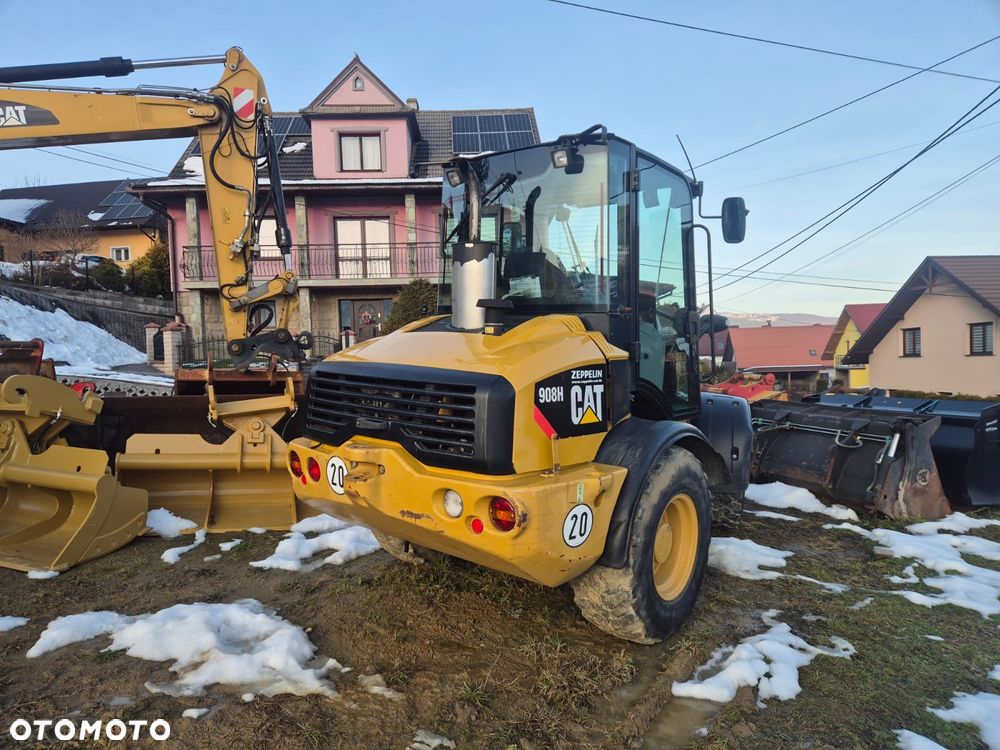 Caterpillar 908M CAT 906 JAK NOWA 1600h rok 2020 - 21