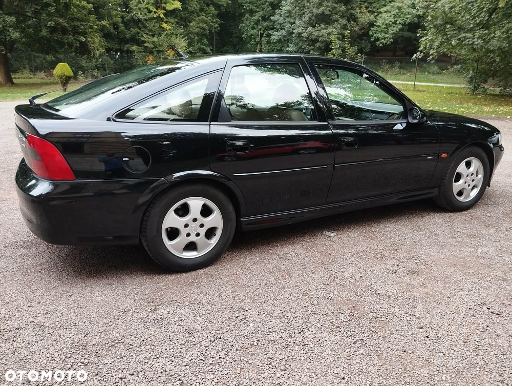 Opel Vectra - 7