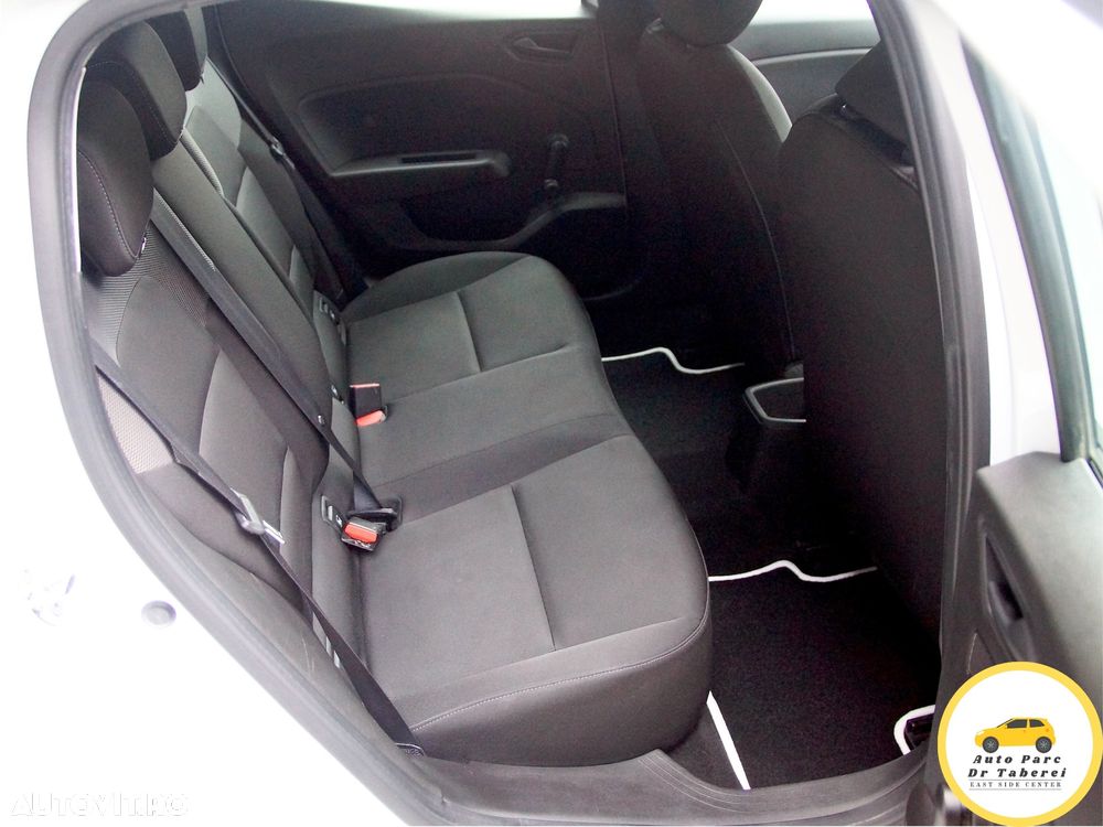 Renault Clio V TCe 90 Evolution - 31