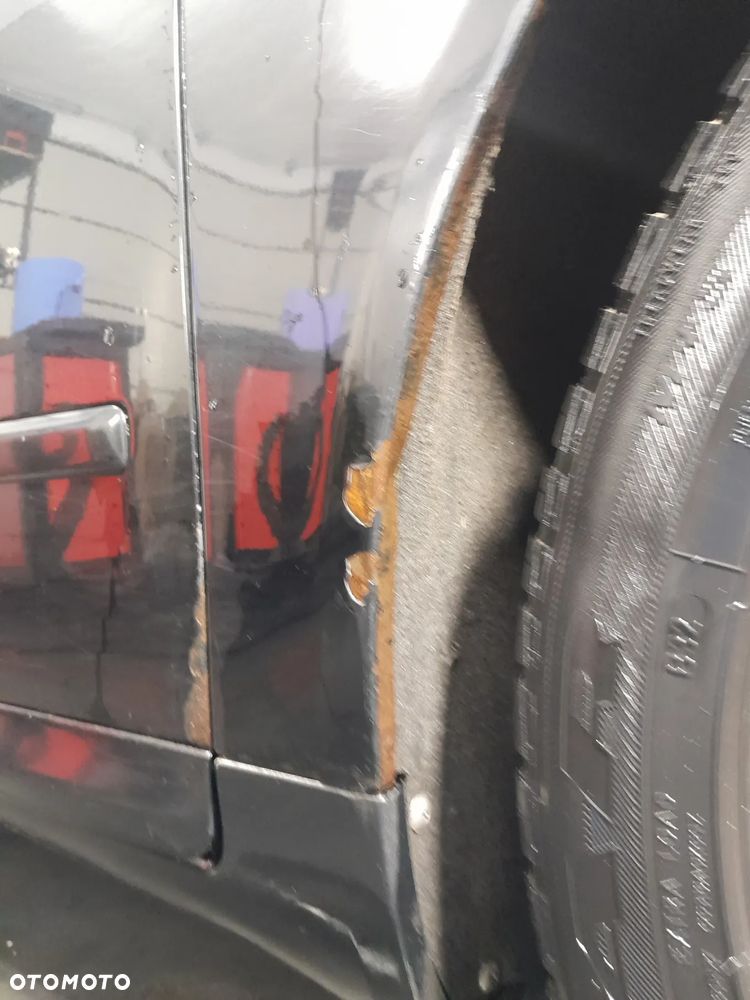 AUDI A4 B7 BŁOTNIK PRAWY PRZEDNI PRAWY PRZÓD KOLOR: LY9B - 7