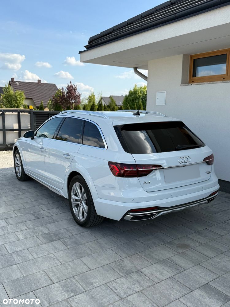 Audi A4 Allroad quattro 45 TFSI S tronic - 17