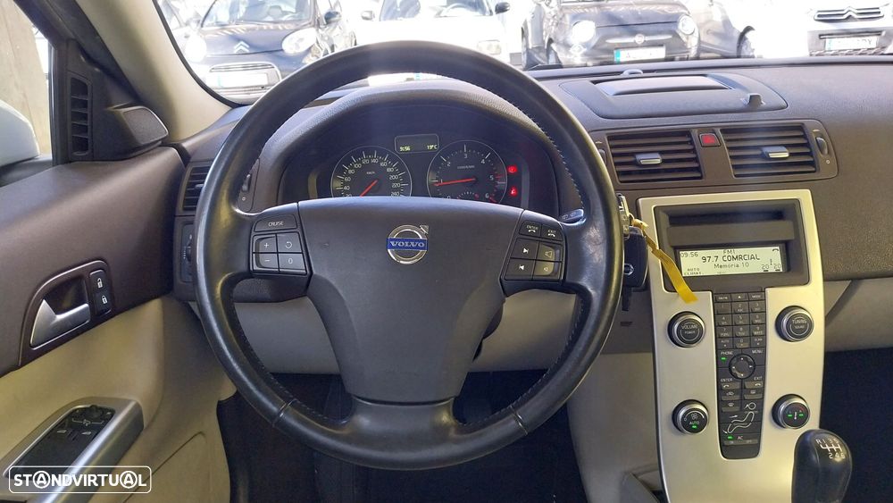 Volvo C30 1.6 D Drive 99g Momentum Start/Stop - 13