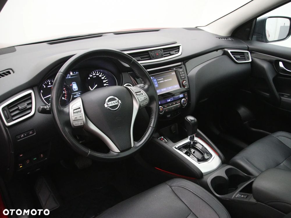 Nissan Qashqai 1.2 DIG-T Xtronic TEKNA - 16