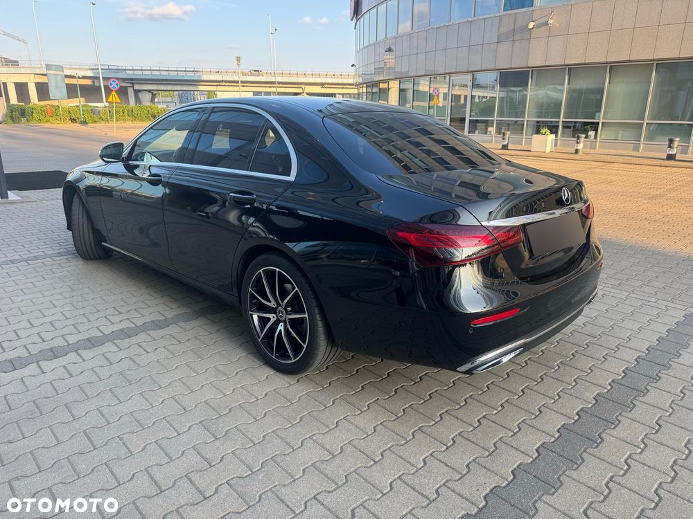 Mercedes-Benz Klasa E 220 d Business Edition - 24