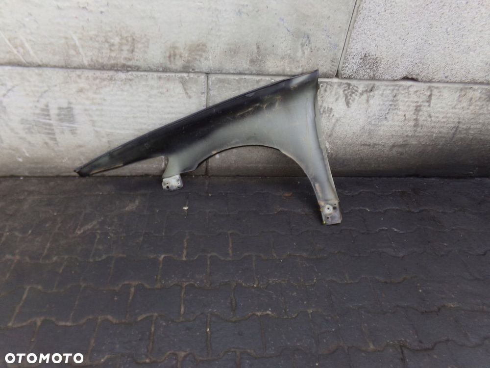 BŁOTNIK PRAWY PRZÓD PRZEDNI VOLVO V50 - 6